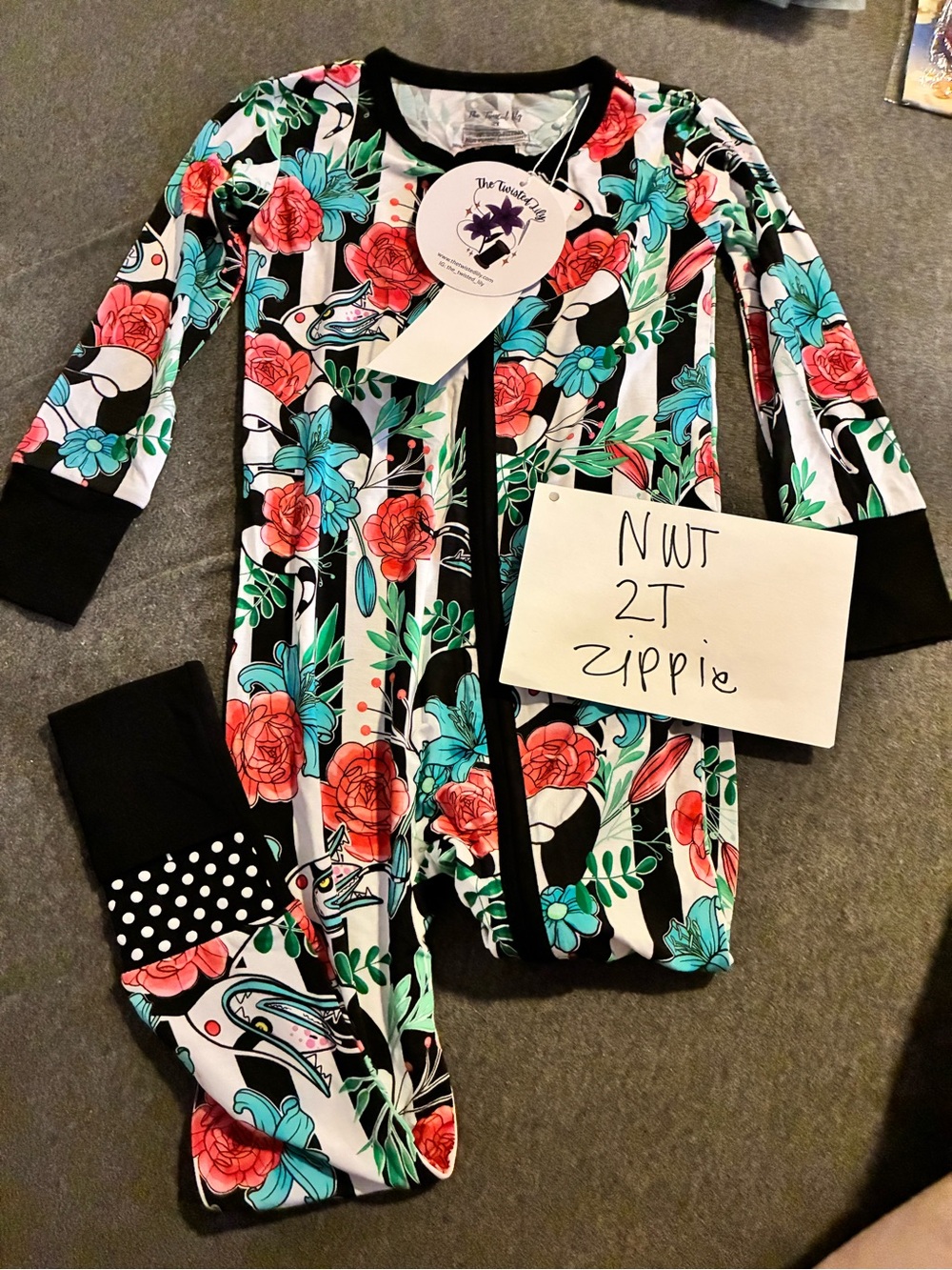 Kids Floral Beetlejuice The Twisted Lily Bamboo Zippie NWT 2T